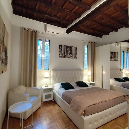 Cozy Navona Apartment Rome Exterior photo